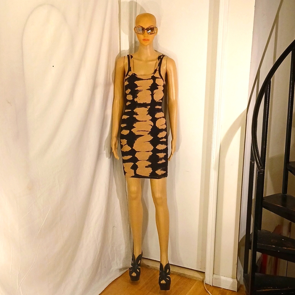 🔥 NWOT Zara Black & Tan Design Print Mini Dress
